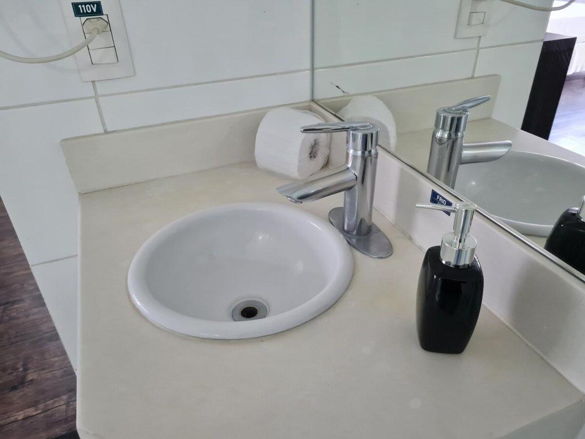 בלו הוריזונטה Flat Com Jacuzzi Na Lagoa Da Pampulha מראה חיצוני תמונה